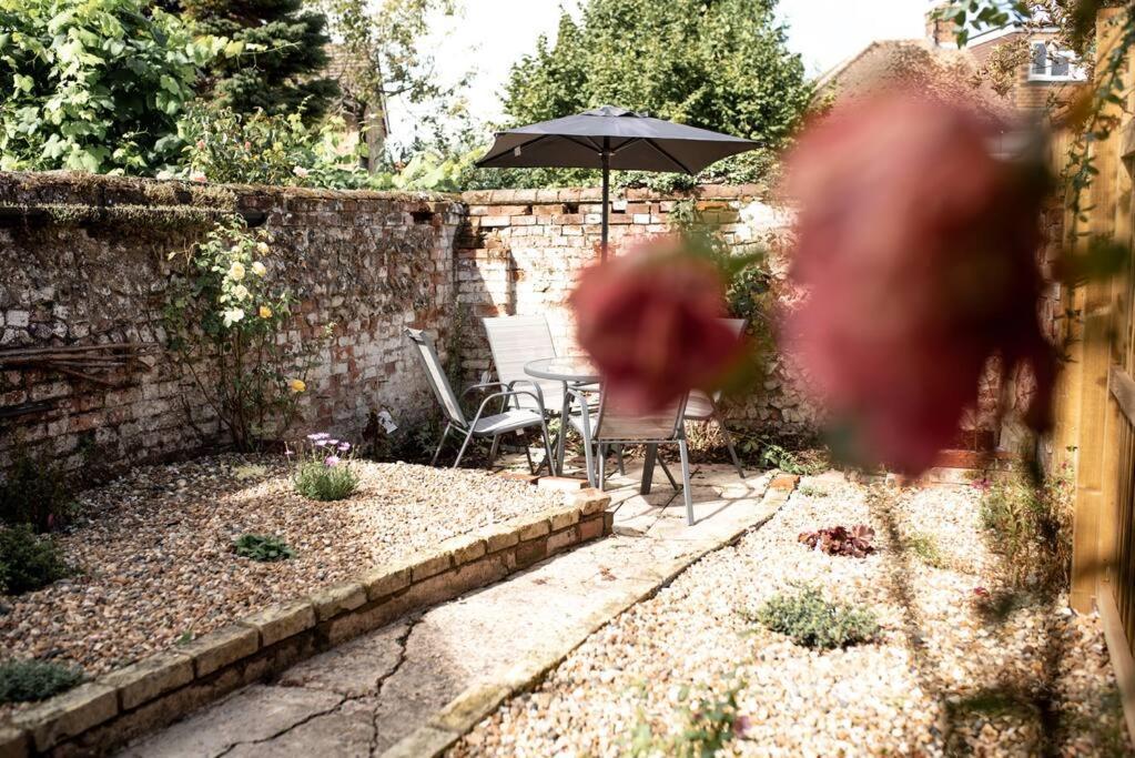 Braybrooke Cottage, Saffron Walden Exterior photo