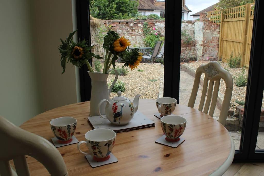 Braybrooke Cottage, Saffron Walden Exterior photo